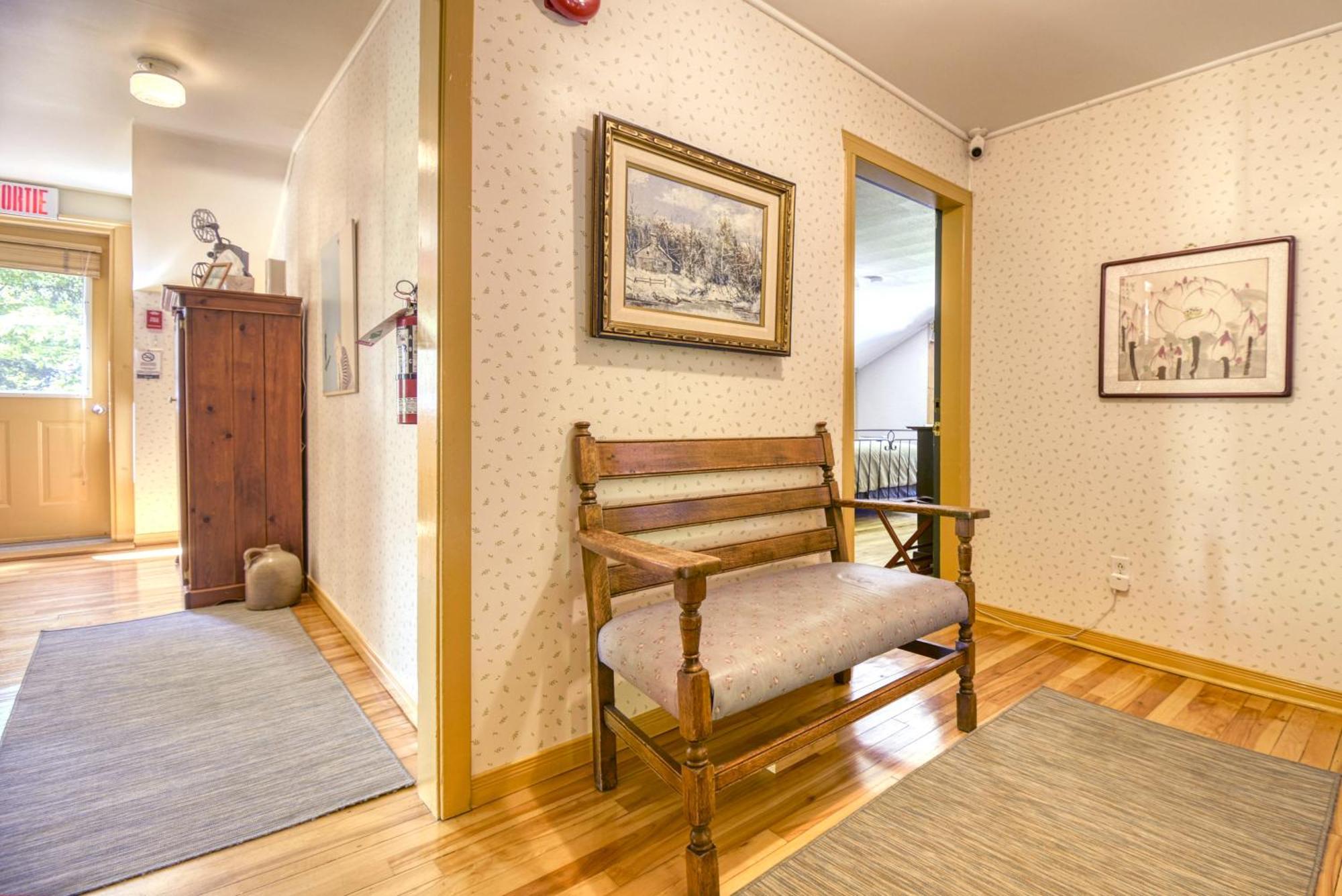 Auberge Le Lupin-Self Check-In Mont-Tremblant Exteriér fotografie